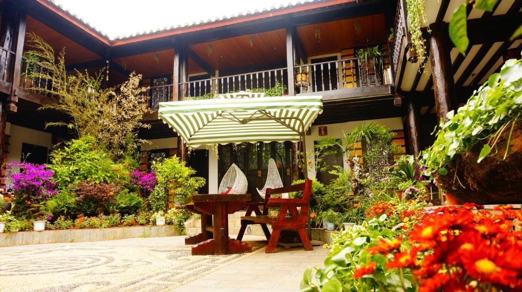 Lijiang Wangjia Courtyard Inn Lijiang (Yunnan) Exterior foto